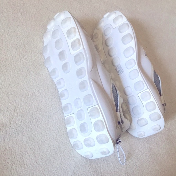 Stuart Weitzman sneakers size 7.5B - Picture 5 of 7